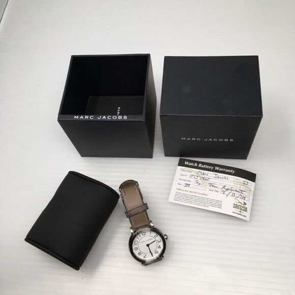 Marc Jacobs Chrome Riley Watch with Brown Band G1 - Picture 7 of 7